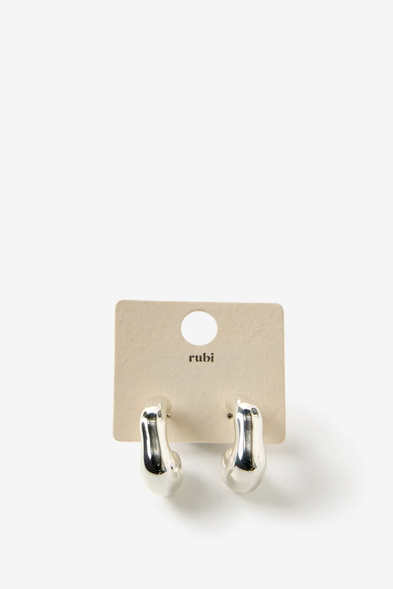 Rubi Large Hoop Earring